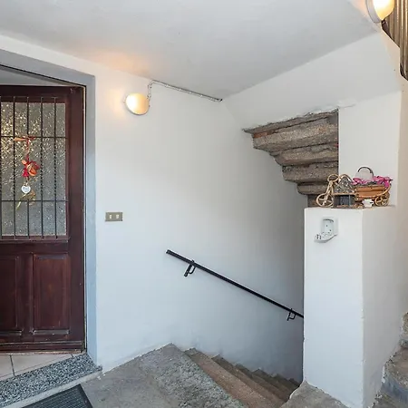 1 Bedroom Pet Friendly In Baveno