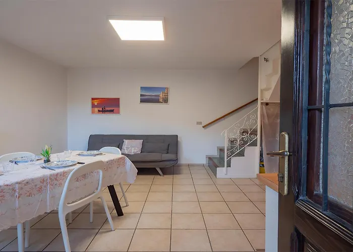 1 Bedroom Gorgeous In 別荘 バヴェーノ